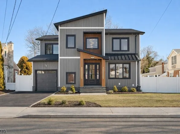 12-41 Western Dr, Fair Lawn Boro, NJ 07410