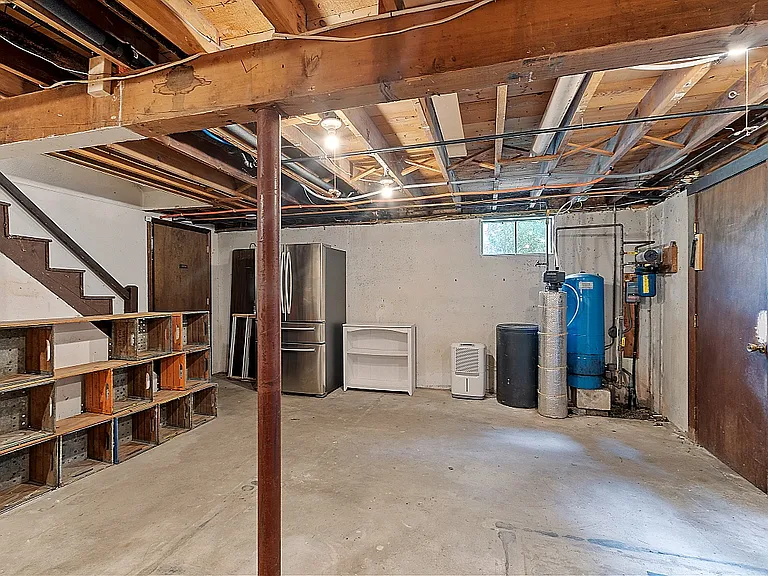 21 Eldridge Rd — Photo 31
