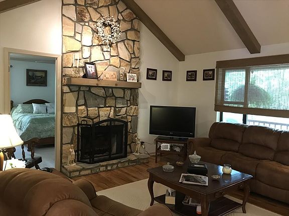 5th image of 166 Quail Point