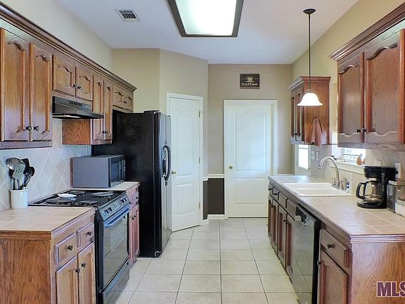 4th image of 30441 Michelle Dr