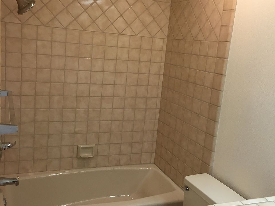 1st image of 42840 Pheasant Hill Pl