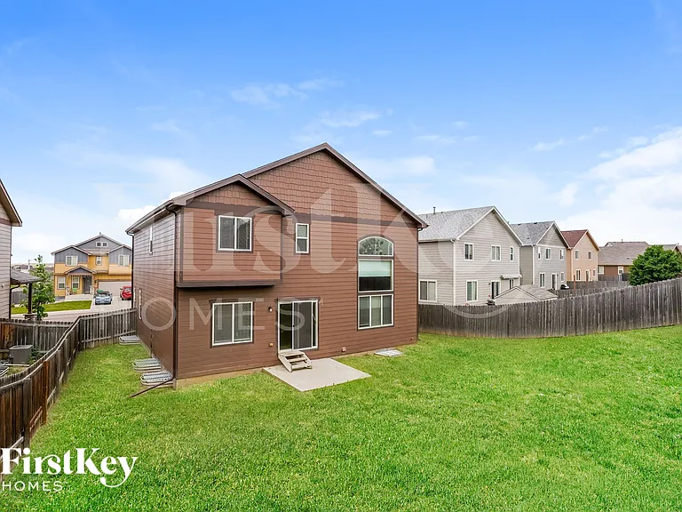 7724 Landover Ln — Photo 14