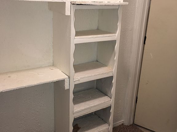 Kitchen cupboard
