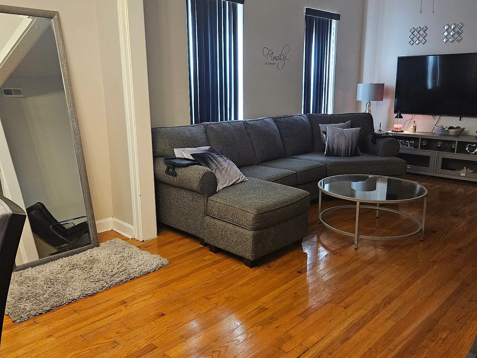 3 bed, $1,850 — Photo 4