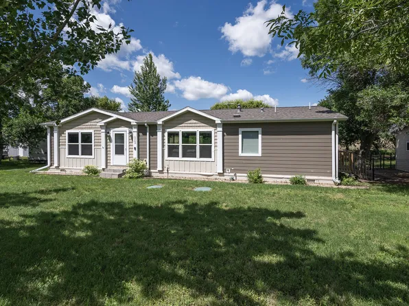 6349 8th Ave, Mandan, ND 58554