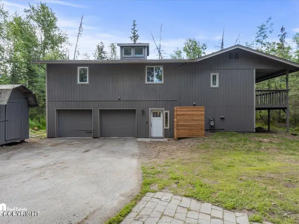 2470 N Natures Way, Wasilla, AK 99654
