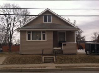 325 Line Ave, Ellwood City, PA 16117