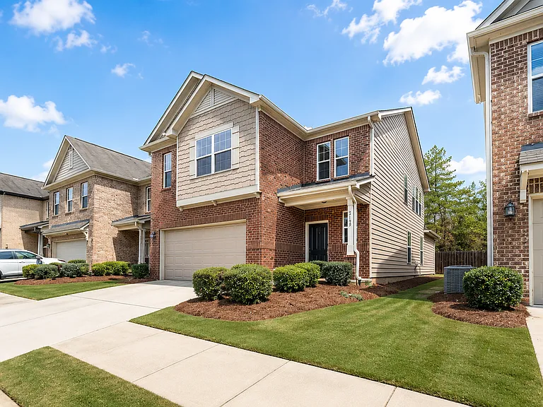 2179 Baywood Tree Ln — Photo 2