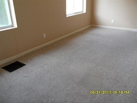 2nd image of 27423 Ursuline St