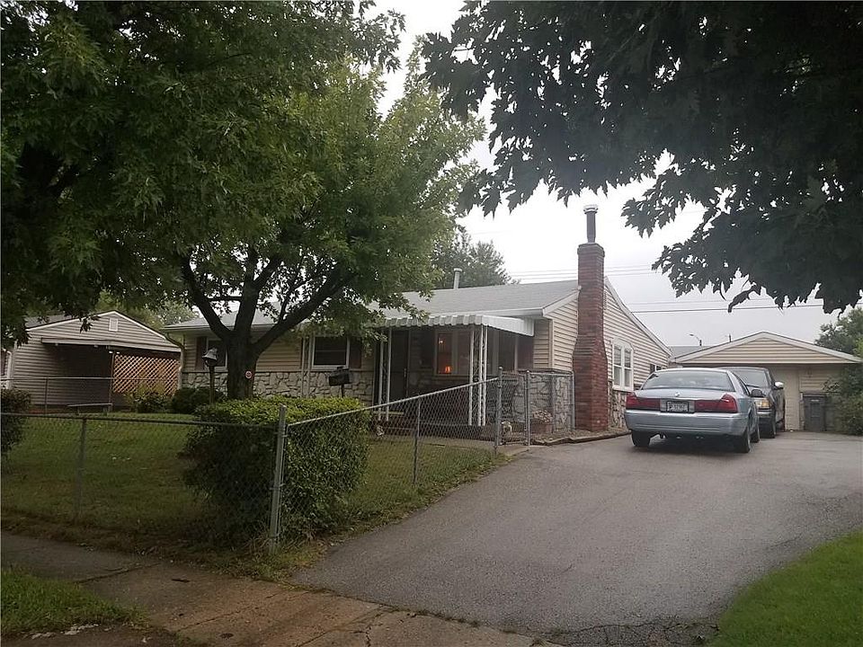 1st image of 2819 S Walcott St