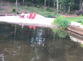 25 E Bay Dr, Lumberton, MS 39455