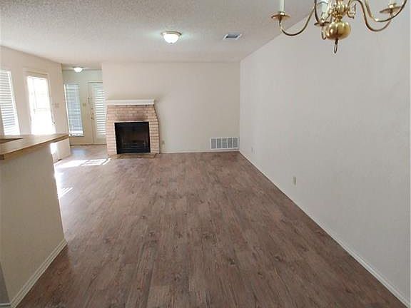 5th image of 8807 Cainwood Ln