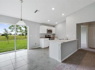 4023 NE 23rd Pl, Cape Coral, FL 33909