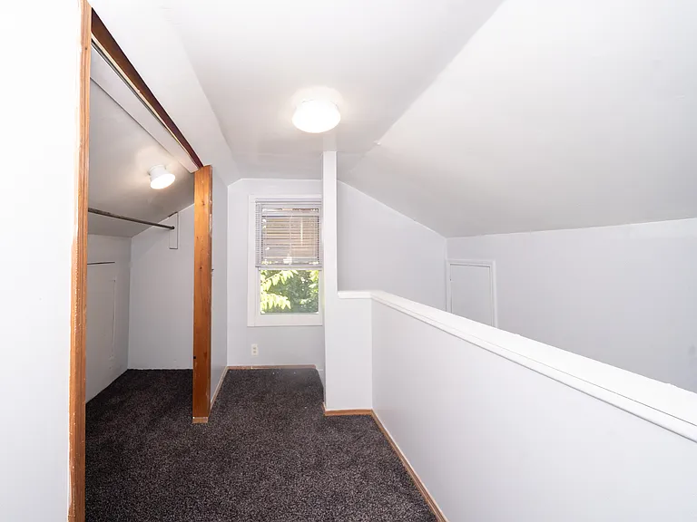 12105 Evergreen Ave — Photo 19