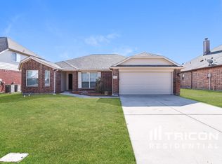 110 Santa Fe Trl, Justin, TX 76247