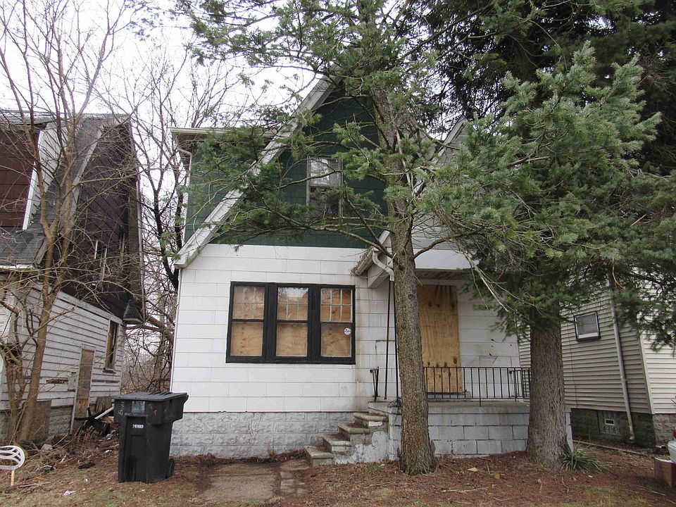 14248 Greenlawn