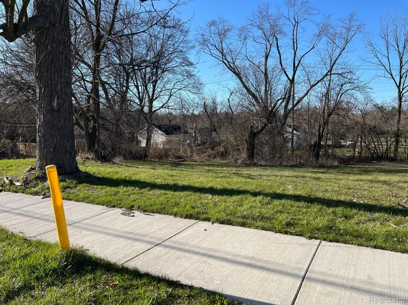 0 Bellevue St Lot 51, Pontiac, MI 48342