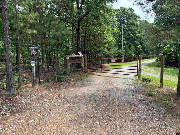 3rd image of 001-04999-000 Mackenzi Ridge Ln