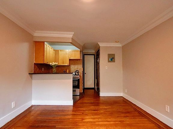 5th image of 128 Saint Marks Pl APT 2C