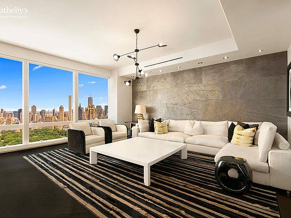4th image of 25 Columbus Cir