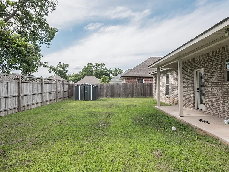 200 Briar Patch Dr — Photo 13