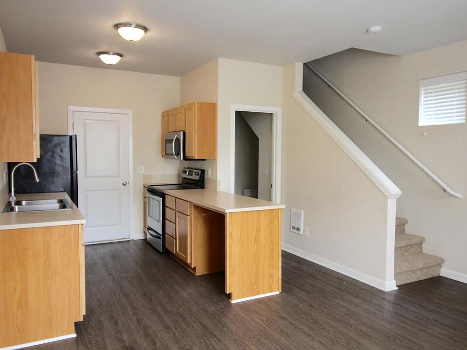 1st image of 18433 SW Annamae Ln