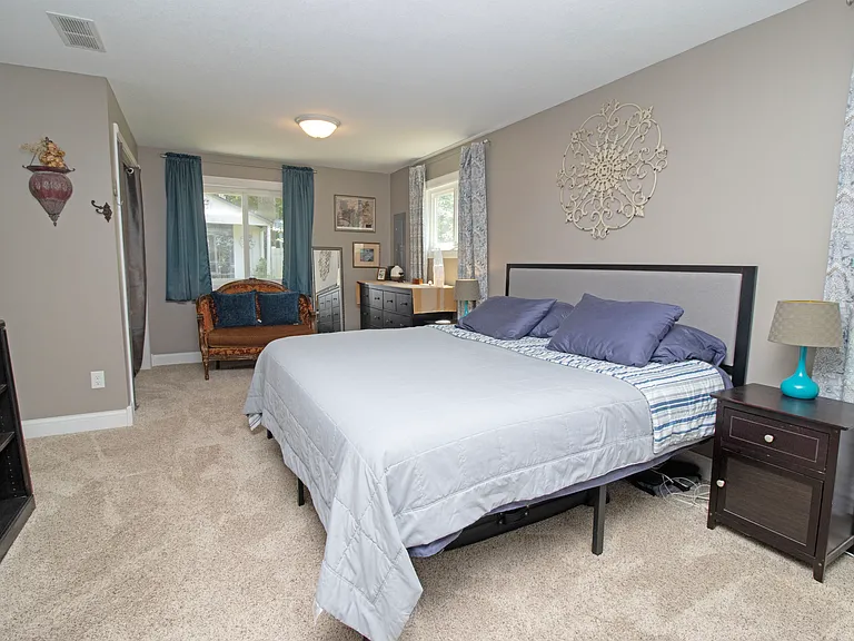 3935 Donnelly Dr NW — Photo 17