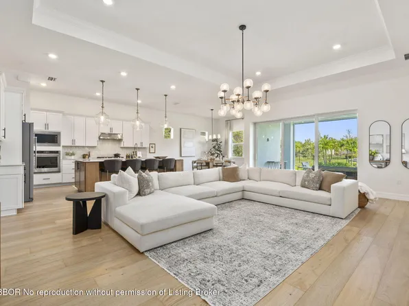 10888 Stellar Cir, Palm Beach Gardens, FL 33412