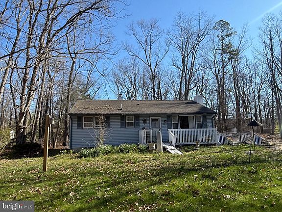 3rd image of 211 Kentucky Trl
