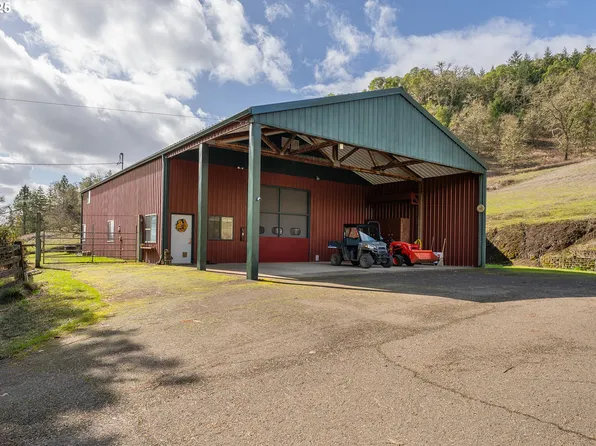 9300 N Umpqua Hwy, Roseburg, OR 97470