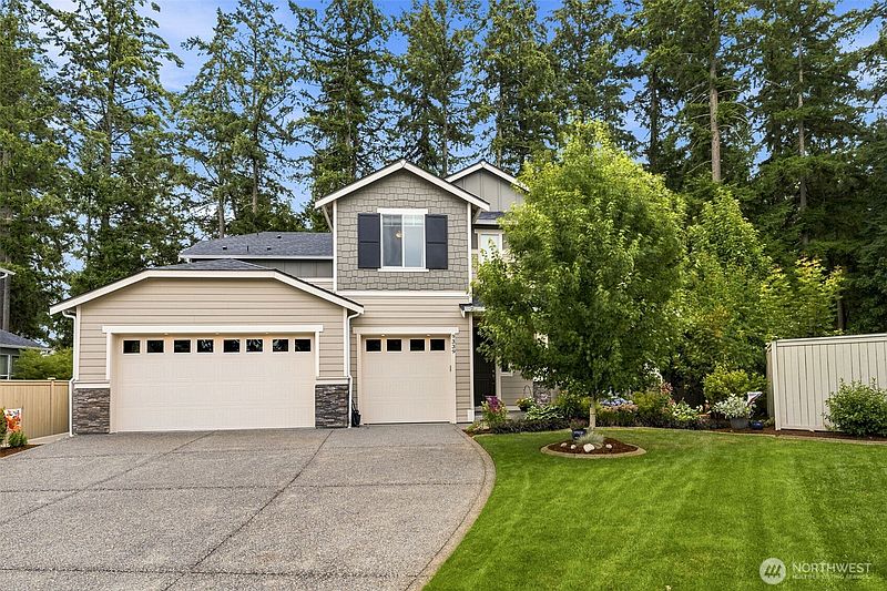 3rd image of 9339 Balata Court NE
