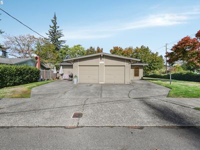 16125 SE Lincoln St, Portland, OR, 97233