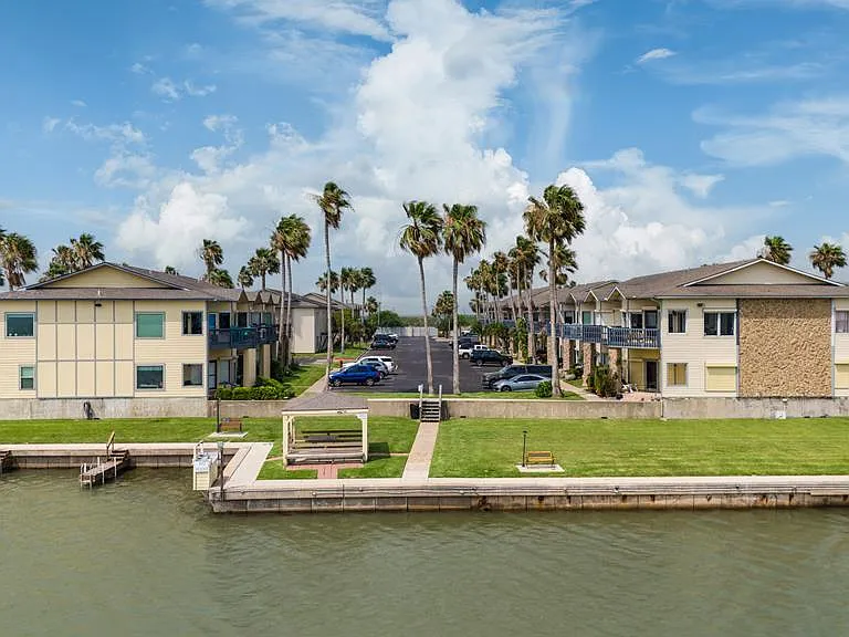 77 Santa Isabel Blvd #M-4 — Photo 2