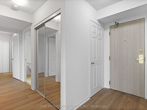 4th image of 2177 Burnhamthorpe Rd W #708