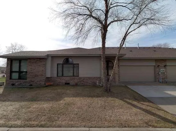 4128 Arbor Ln, Eagan, MN 55122
