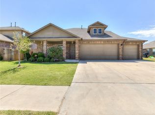 2413 Rosa Cir, Yukon, OK 73099