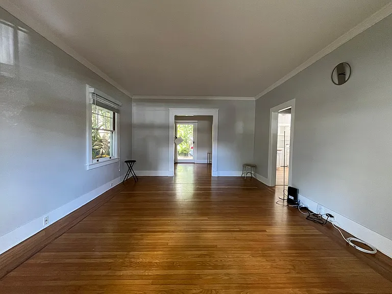 1615 Makiki St — Photo 3