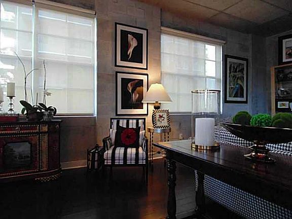 4th image of 411 NW 1st Avenue #202