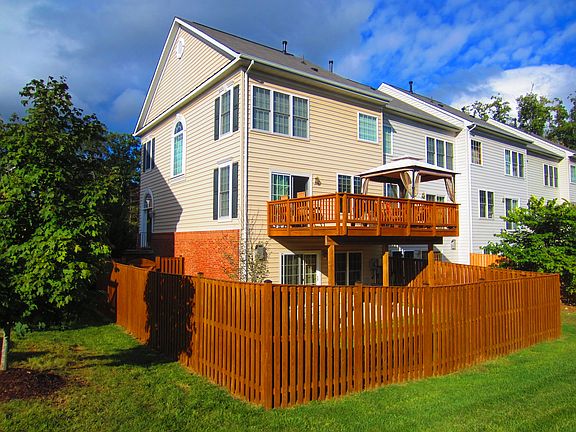 4th image of 4262 Hudson River Ct
