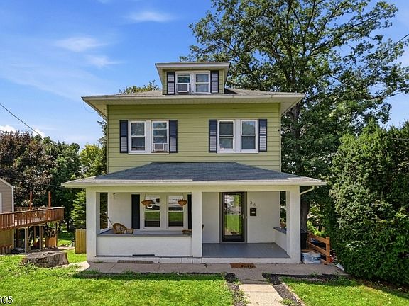 2nd image of 316 Pine Street