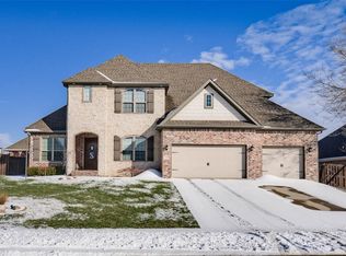 1320 Tuscany Dr, Centerton, AR 72719