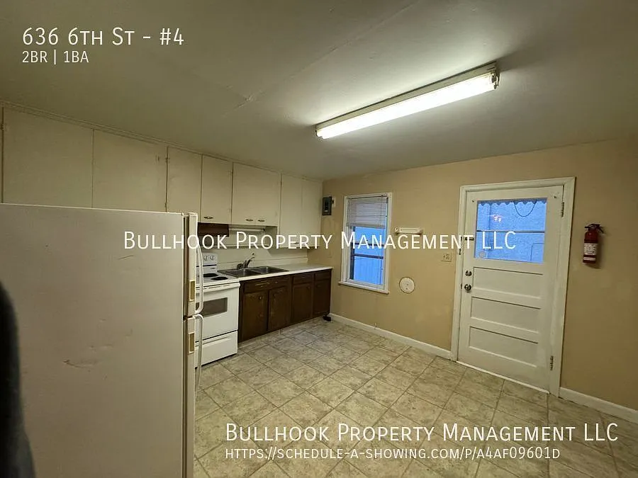 2-Bedroom Havre Apartment Close to Downtown, Schools & Healthcare — Photo 2