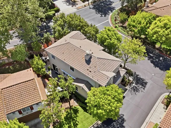 2521 Blairgowery Ct, Gilroy, CA 95020