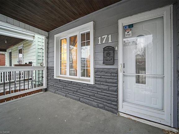 4th image of 171 Paling Ave