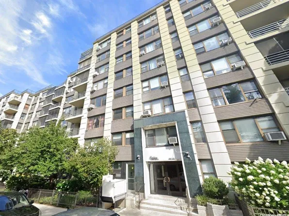 98-51 64 Avenue #4, Rego Park, NY 11374