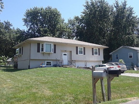 5th image of 617 Valley St