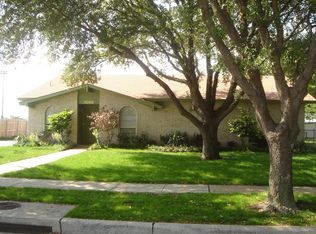 5068 Arbor Glen Rd, The Colony, TX 75056