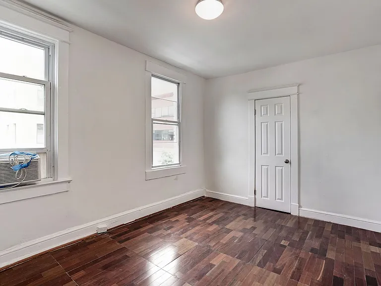 810 Otis Pl NW #4 — Photo 10