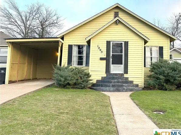 1205 S 13th St, Temple, TX 76504