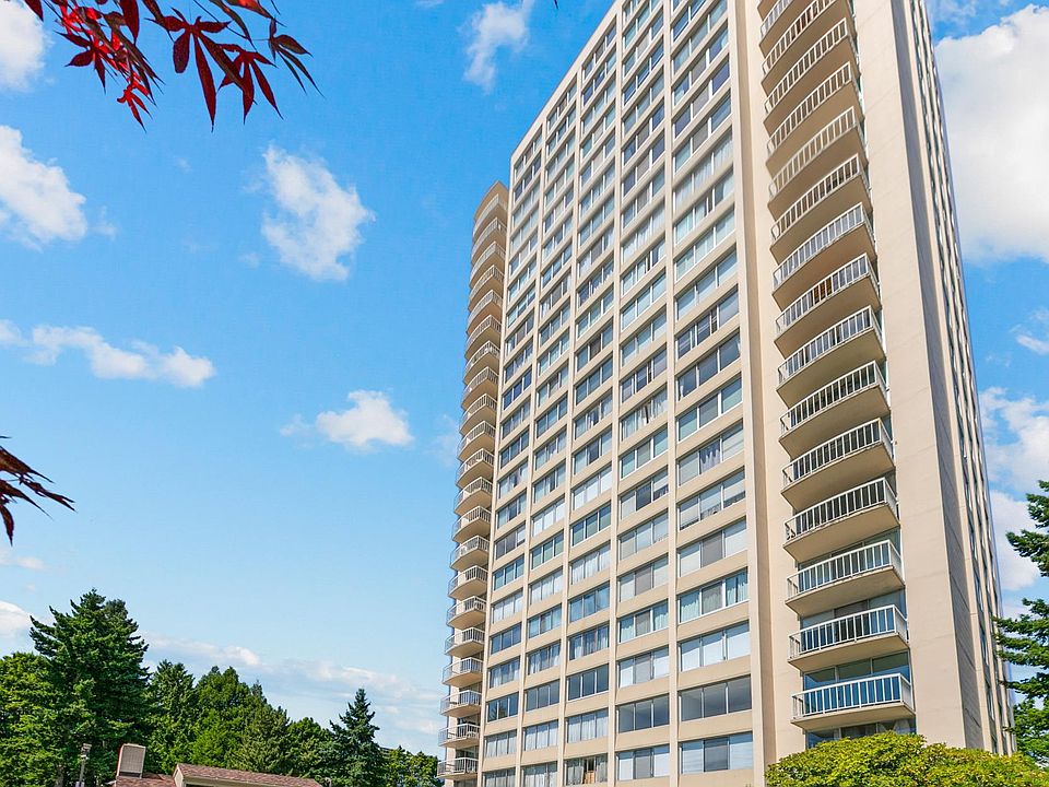 1st image of 4540 8th Ave NE APT 1905